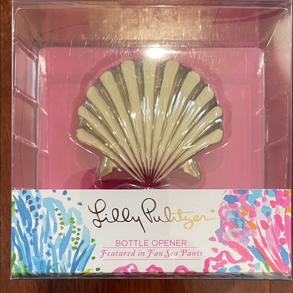 Lilly Pulitzer Other - Lilly Pulitzer Gold Shell Bottle Opener in Pink Box- Brand new in packaging!